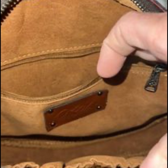 Crossbody - Picture 5 of 7